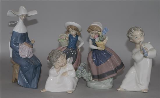 Five Lladro figures